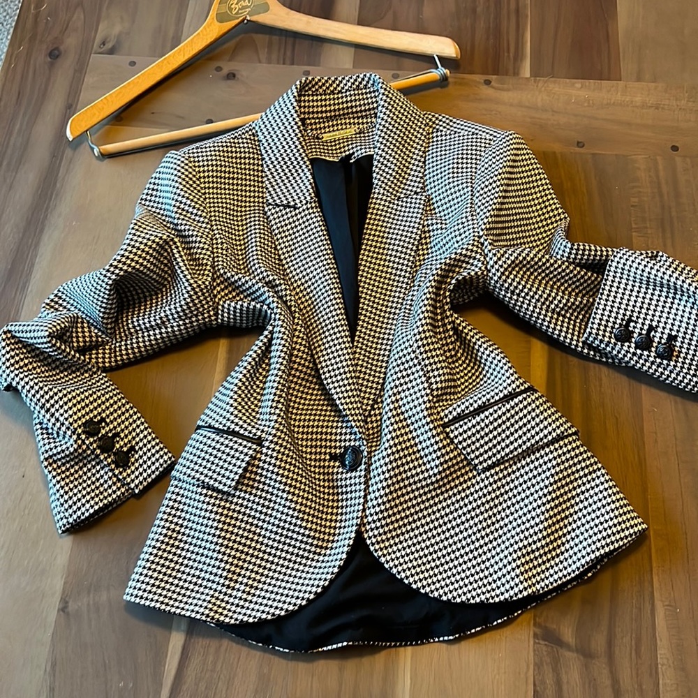 Black Market blazer!